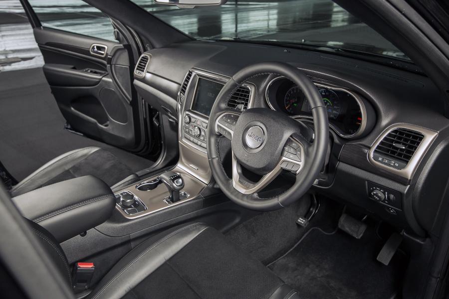  Jeep Grand Cherokee Blackhawk 2015 года  (фото 7 из 26)